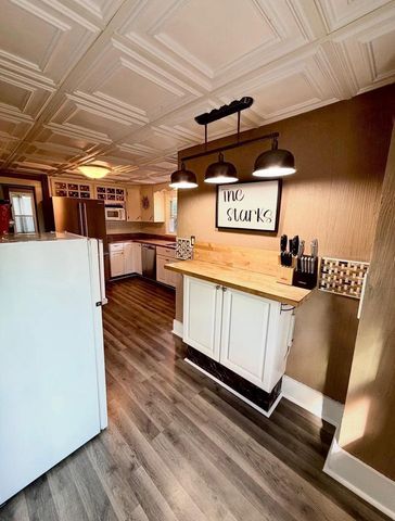 318 N 3rd Street, Fort Atkinson, WI 53538