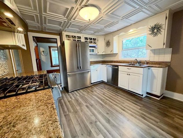 318 N 3rd Street, Fort Atkinson, WI 53538