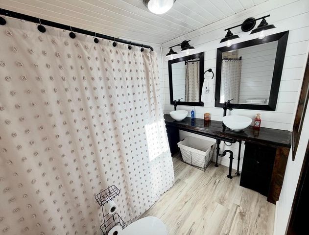 318 N 3rd Street, Fort Atkinson, WI 53538
