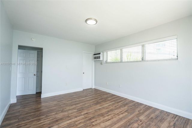 7927 E Dr 278 278, North Bay Village, FL 33141