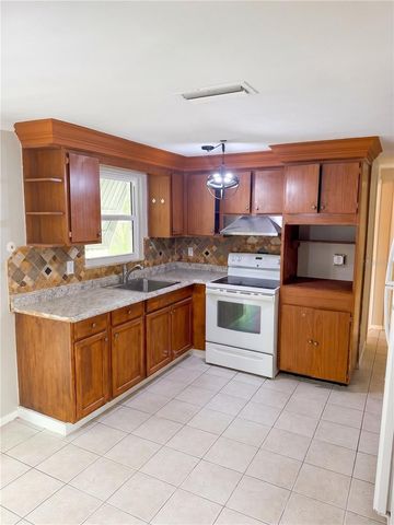 2412 ARCADIA ROAD, Holiday, FL 34690