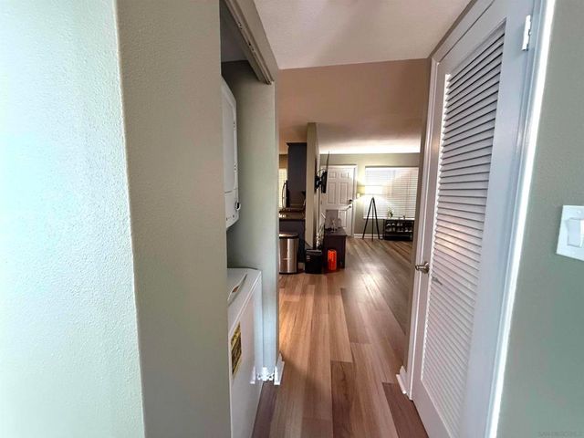 5511 Adelaide Ave 21, San Diego, CA 92115