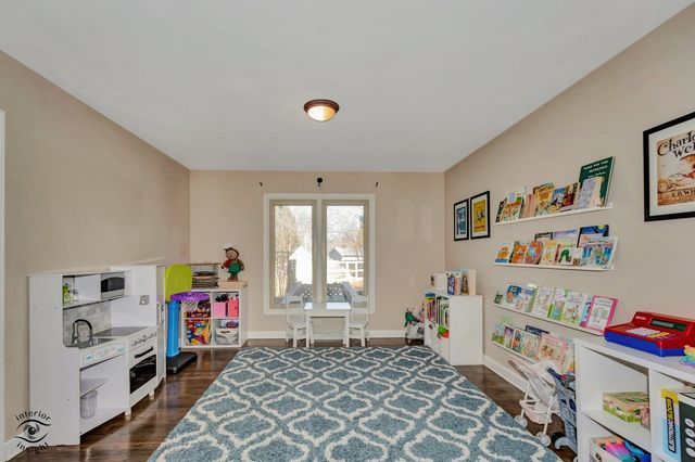 3 Hobson Court, Woodridge, IL 60517