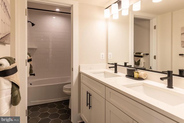 136 KINGSTON AVE, Ocean View, DE 19970