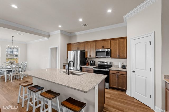 290 Venecia Drive, Bossier City, LA 71111