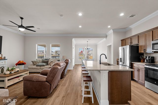 290 Venecia Drive, Bossier City, LA 71111