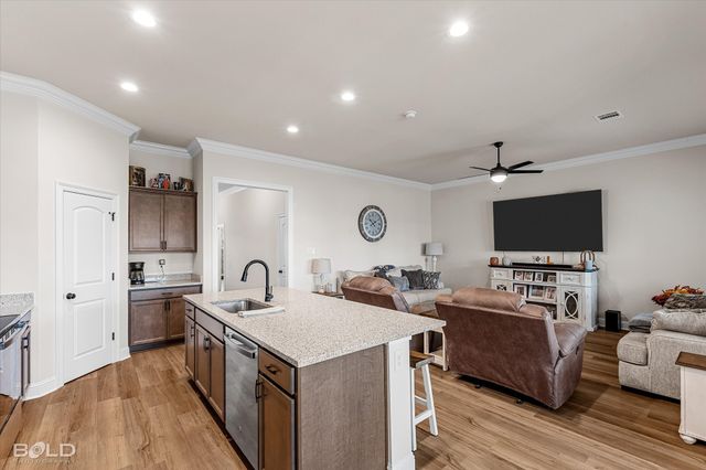 290 Venecia Drive, Bossier City, LA 71111