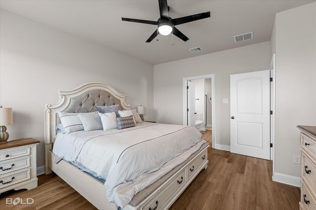 290 Venecia Drive, Bossier City, LA 71111