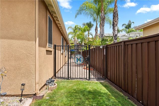 8280 Singh Court, Hemet, CA 92545