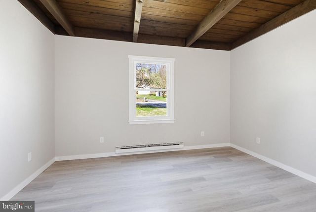 2655 HEMLOCK DR, Columbia, PA 17512