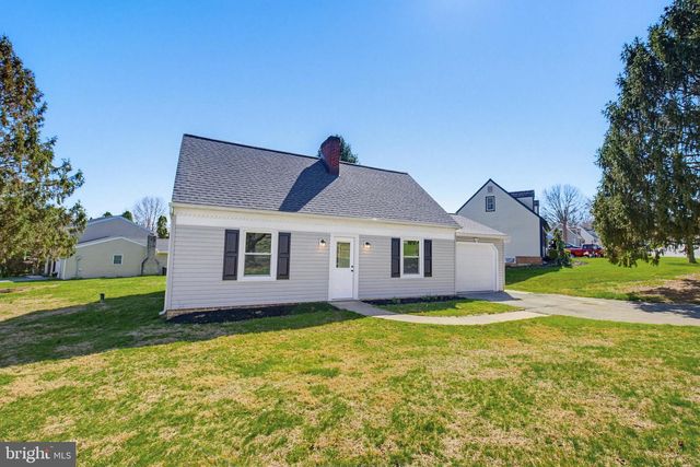 2655 HEMLOCK DR, Columbia, PA 17512