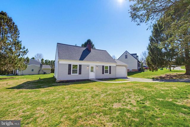 2655 HEMLOCK DR, Columbia, PA 17512