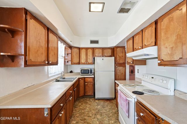 3400 HARRISON Avenue, El Paso, TX 79930