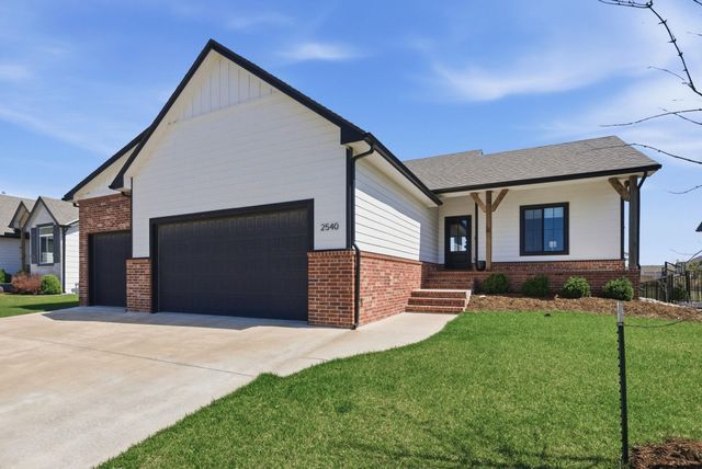 2540 N Quartz St, Andover, KS 67002