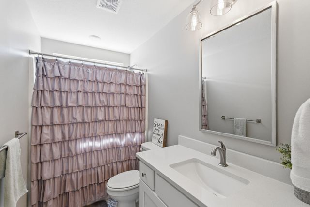 2540 N Quartz St, Andover, KS 67002