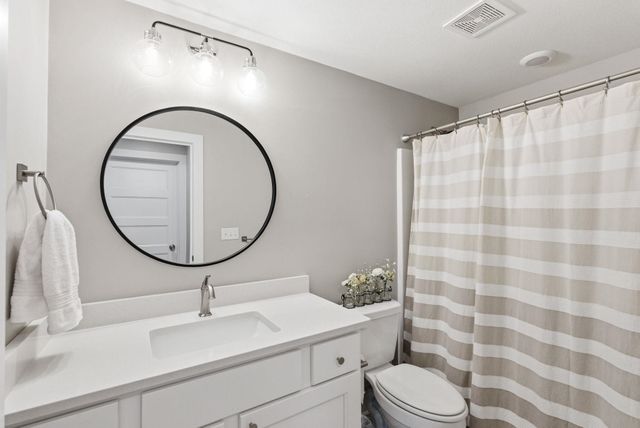 2540 N Quartz St, Andover, KS 67002