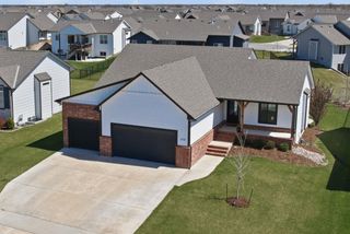 2540 N Quartz St, Andover, KS 67002