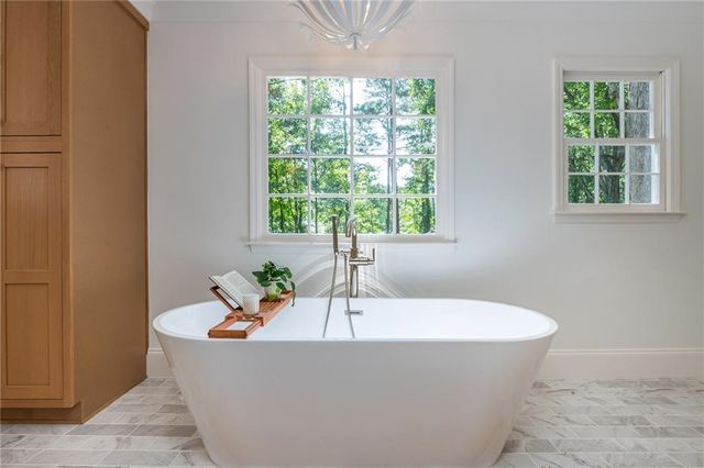 535 Junction Point, Roswell, GA 30075