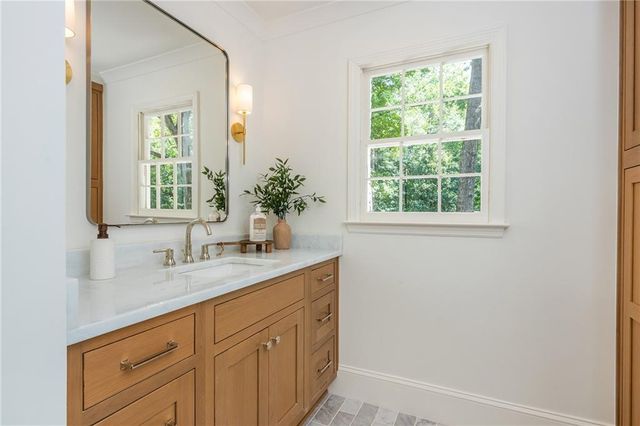 535 Junction Point, Roswell, GA 30075