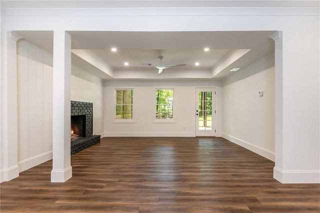 535 Junction Point, Roswell, GA 30075