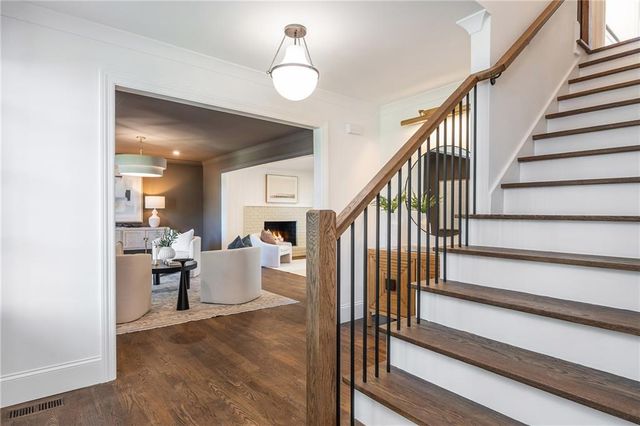 535 Junction Point, Roswell, GA 30075