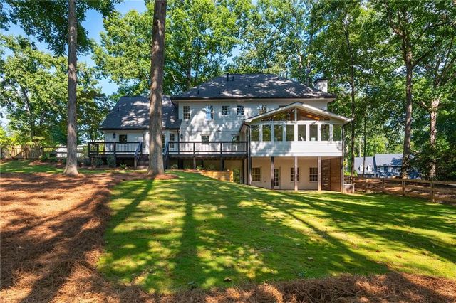 535 Junction Point, Roswell, GA 30075