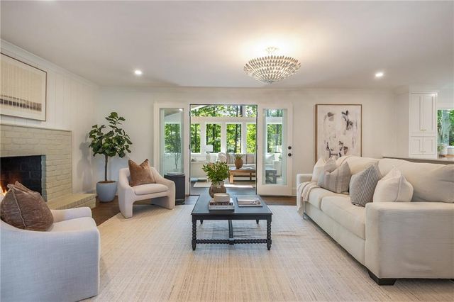 535 Junction Point, Roswell, GA 30075