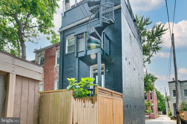 409 WARNER ST NW, Washington, DC 20001