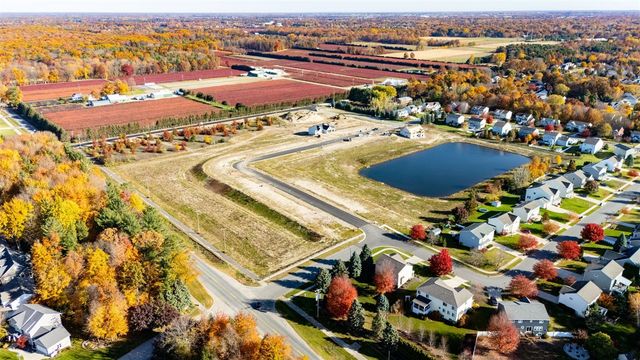 401 Flowerwood Drive, Holland, MI 49424