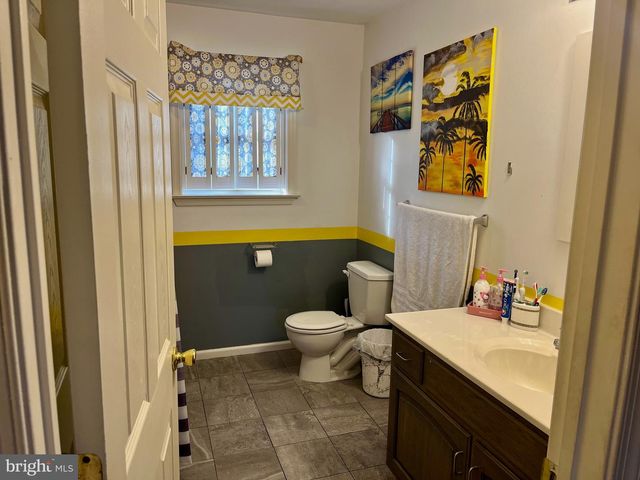 134 TWIN CREEKS DR, Jonestown, PA 17038