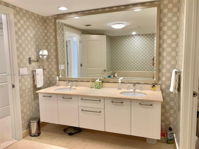 3101 S Ocean Drive 1701, Hollywood, FL 33019