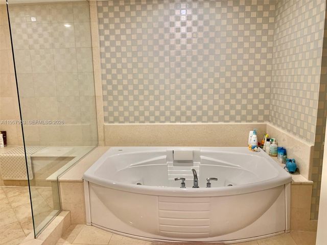 3101 S Ocean Drive 1701, Hollywood, FL 33019