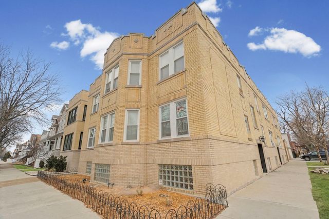 2950 W waveland Avenue 1, Chicago, IL 60618
