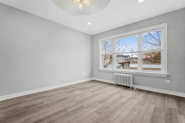 2950 W waveland Avenue 1, Chicago, IL 60618