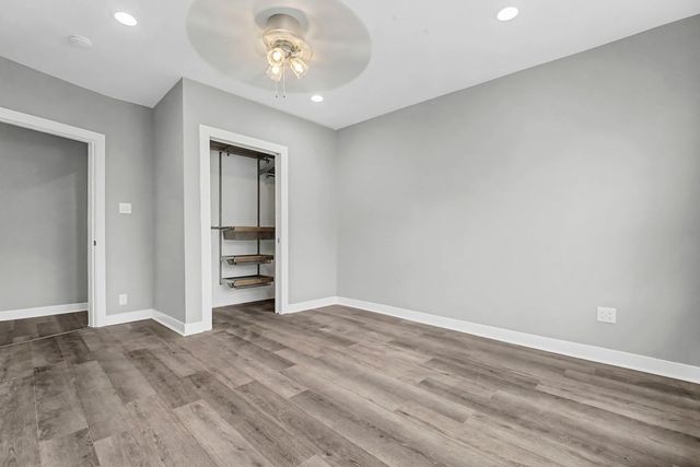 2950 W waveland Avenue 1, Chicago, IL 60618