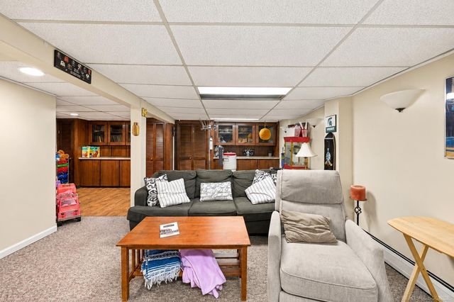 30505 Freda Drive, Warren, MI 48093