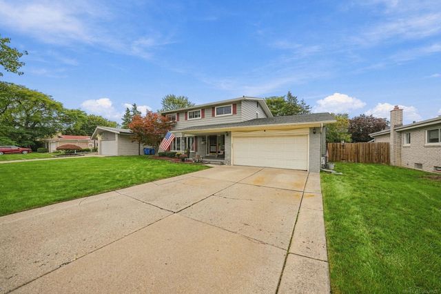 30505 Freda Drive, Warren, MI 48093