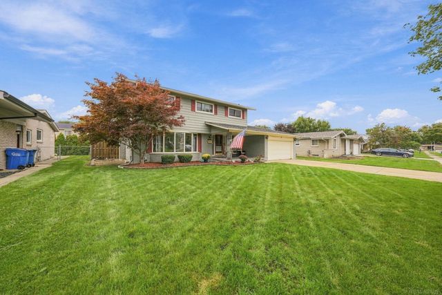 30505 Freda Drive, Warren, MI 48093