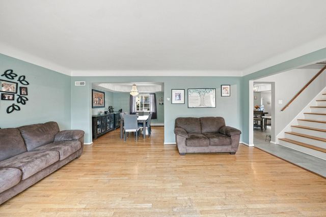 30505 Freda Drive, Warren, MI 48093