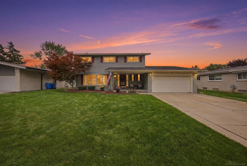 30505 Freda Drive, Warren, MI 48093
