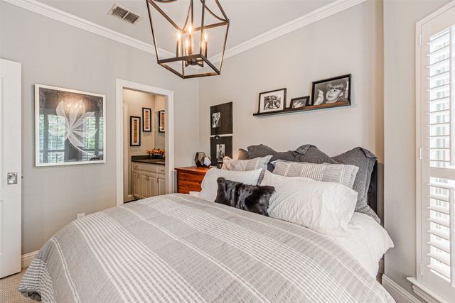 3637 Reagan Street, Dallas, TX 75219