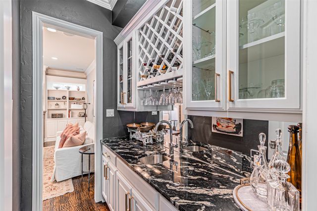 3637 Reagan Street, Dallas, TX 75219