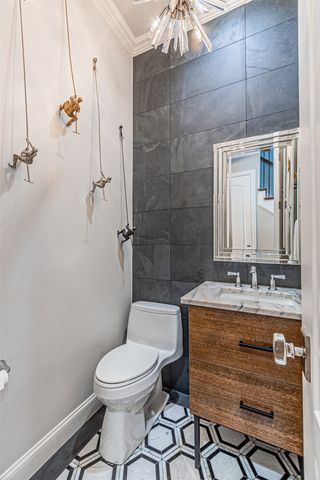 3637 Reagan Street, Dallas, TX 75219