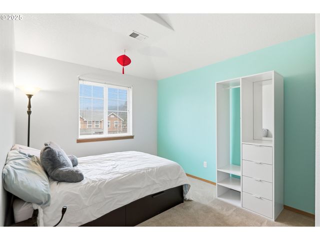 15694 Se UPMAN Way, Damascus, OR 97089