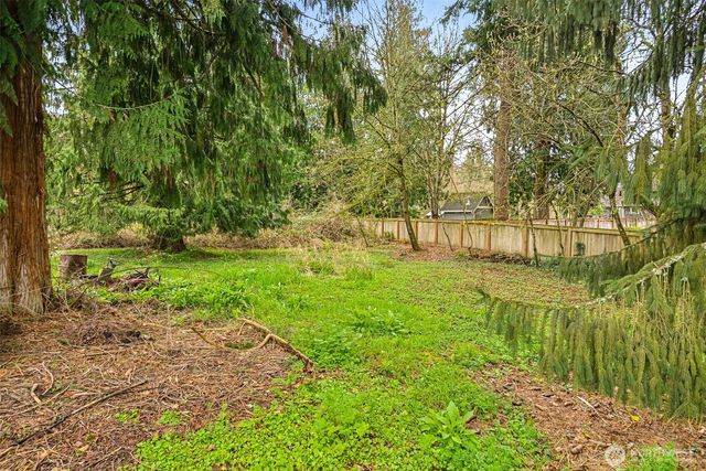 15421 50th Avenue E, Tacoma, WA 98446