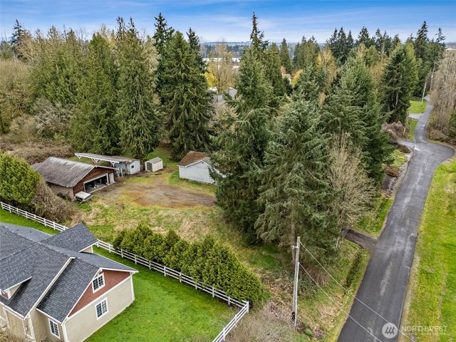 15421 50th Avenue E, Tacoma, WA 98446