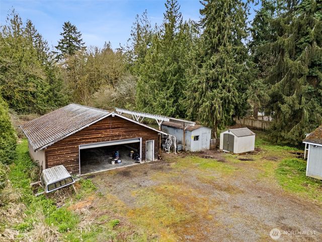 15421 50th Avenue E, Tacoma, WA 98446