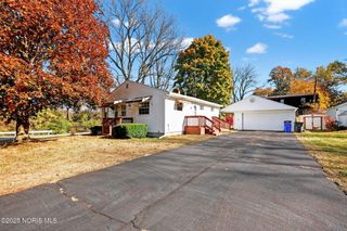 6052 Recamper Drive, Toledo, OH 43613