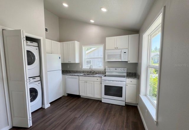 357 N MAIN AVENUE, Groveland, FL 34736