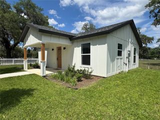 357 N MAIN AVENUE, Groveland, FL 34736